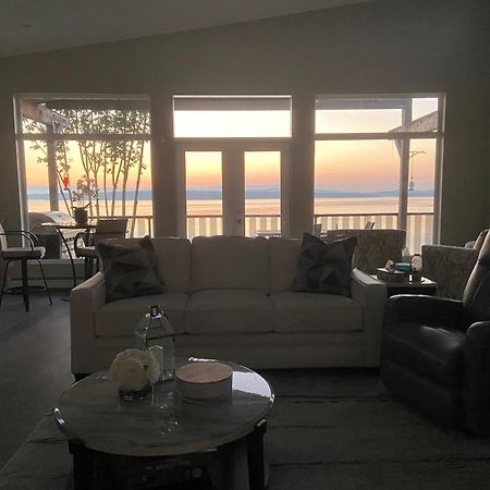 Edgewater Chemainusアパートメント エクステリア 写真