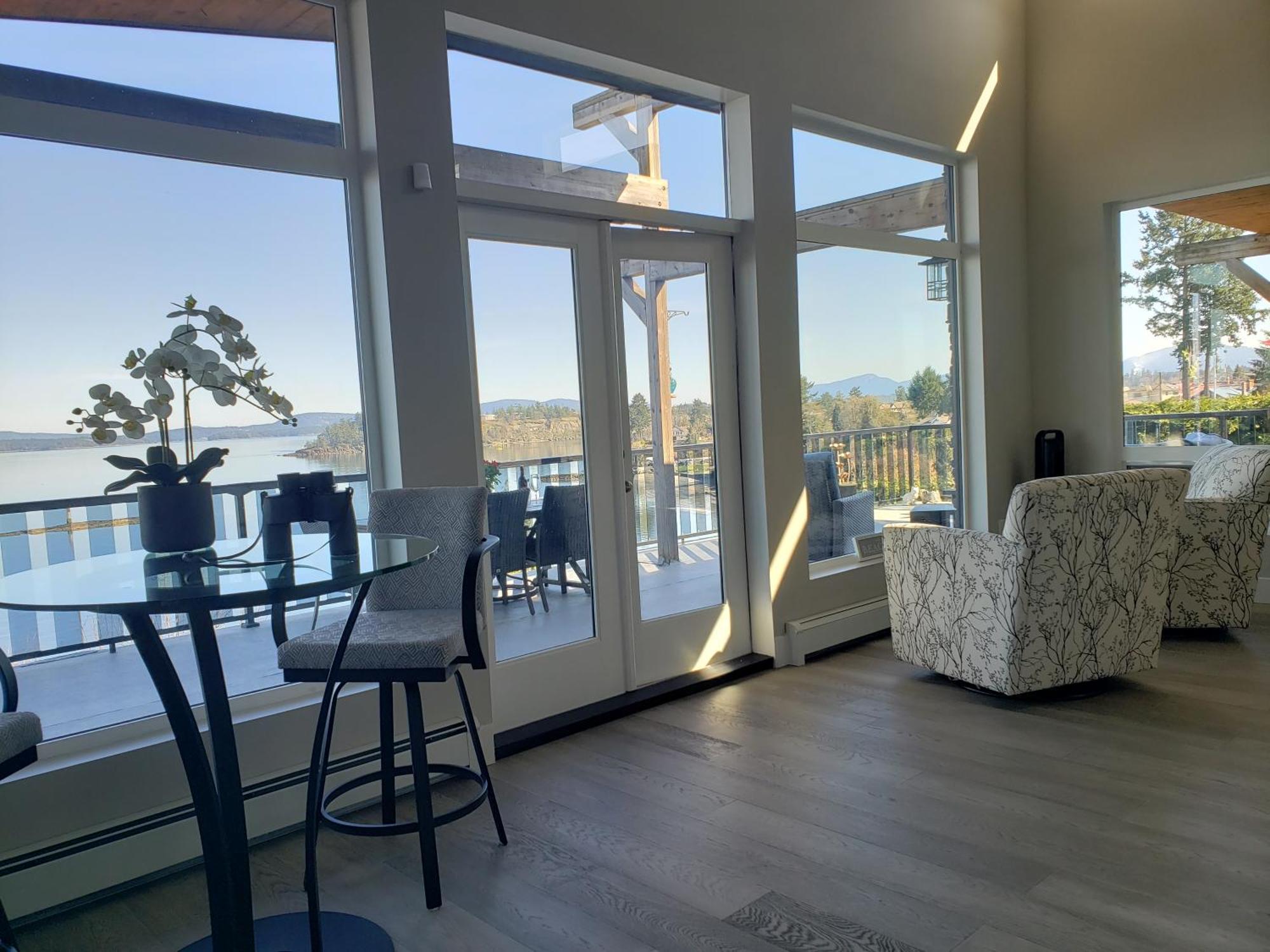 Edgewater Chemainusアパートメント エクステリア 写真