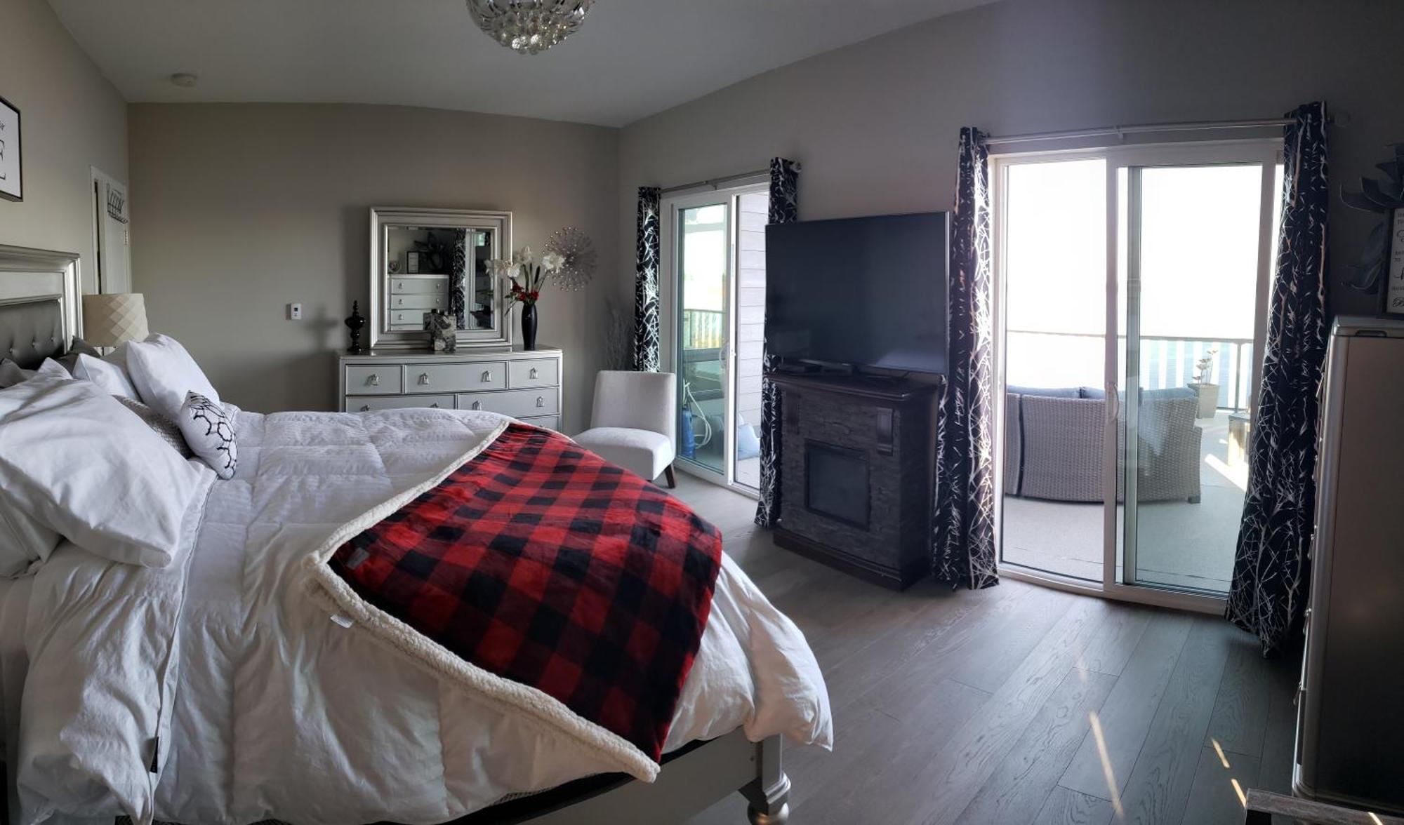 Edgewater Chemainusアパートメント エクステリア 写真